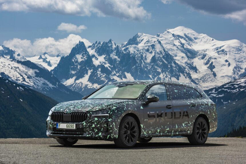 Die neue Generation des Škoda Superb: noch geräumiger, komfortabler und vollgepackt mit cleveren neuen Features